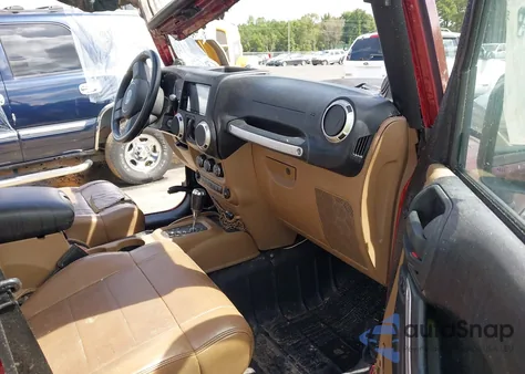 2012 Jeep Wrangler Unlimited Sahara from USA, damaged, VIN 1C4BJWEG8CL111106